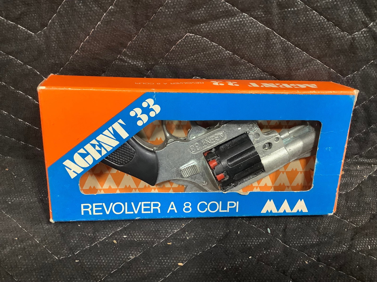 Agent 33 Revolver A8 Colpi Model *in box* (1 of 1)