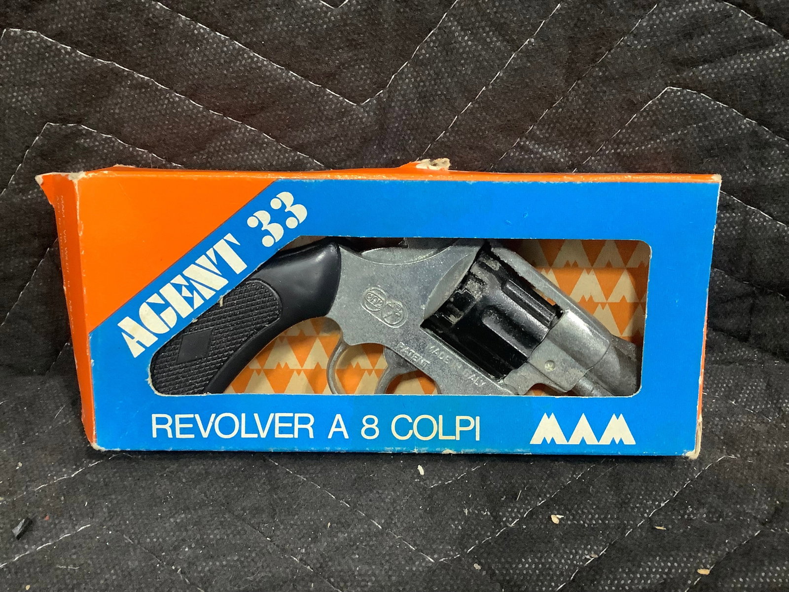 Agent 33 Revolver A8 Colpi Model *in box* (1 of 1)