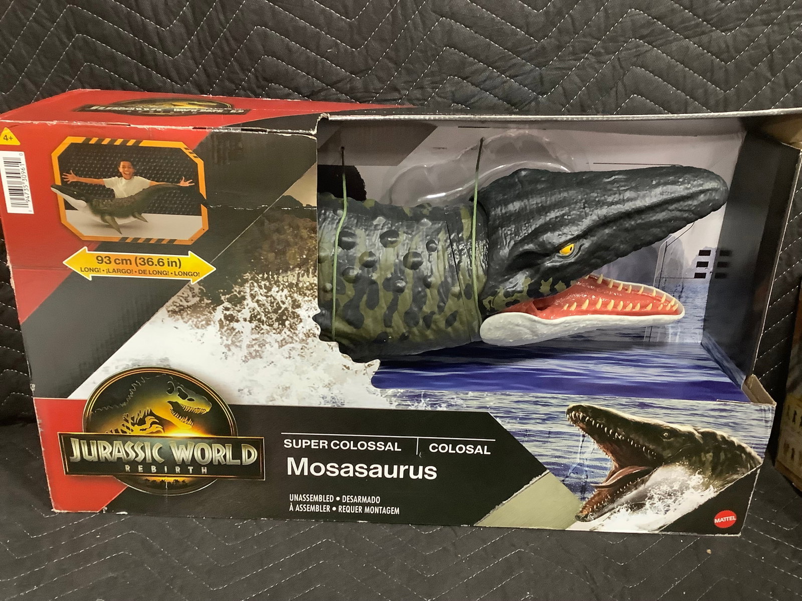 Jurassic World Mosasaurus Collectible Toy *new in box*: Jurassic World Mosasaurus Collectible Toy *new in box*