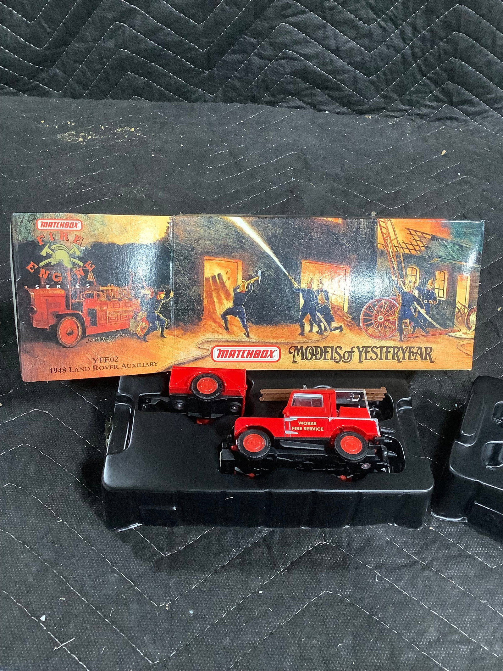 Matchbox Models of Yesteryear YFE02 1948 Land Rover Auxiliary collectible (1 of 1)