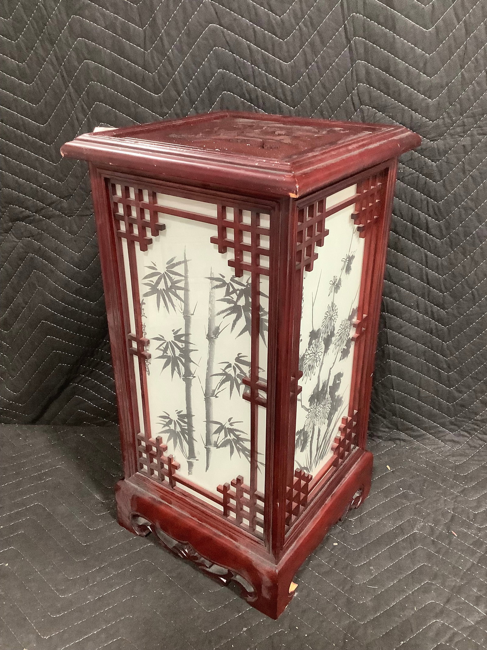 Wooden accent asian style table lamp(10inx10inx19in) (1 of 1)
