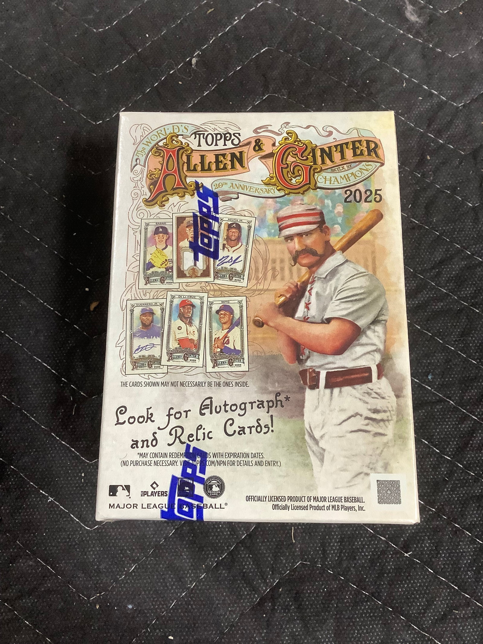 Topps Allen & Ginter 2025 collectible card set*sealed*: Topps Allen & Ginter 2025 collectible card set*sealed*