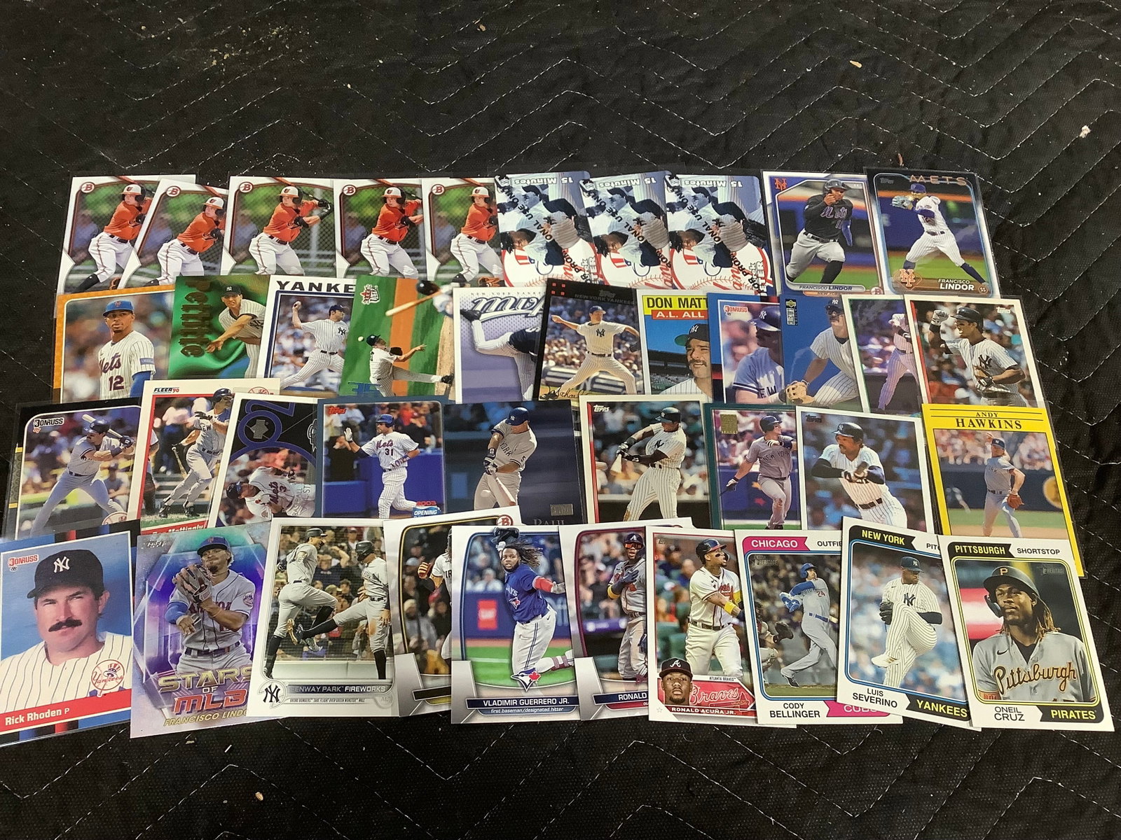 Collectible baseball cards (1 of 1)
