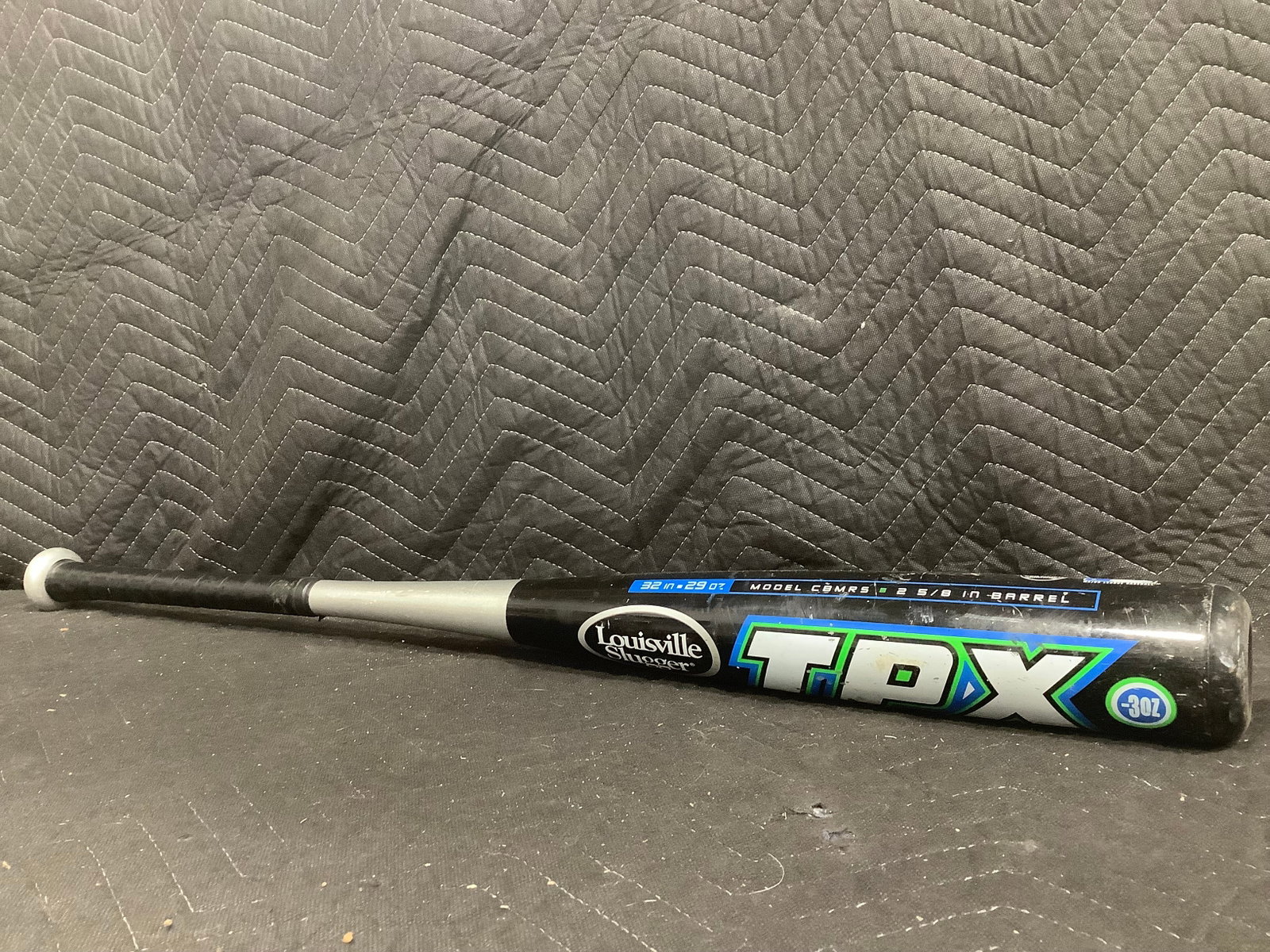 TPX Louisville Slugger (32inlong- 29oz.-model CBMR5): TPX Louisville Slugger (32inlong- 29oz.-model CBMR5)