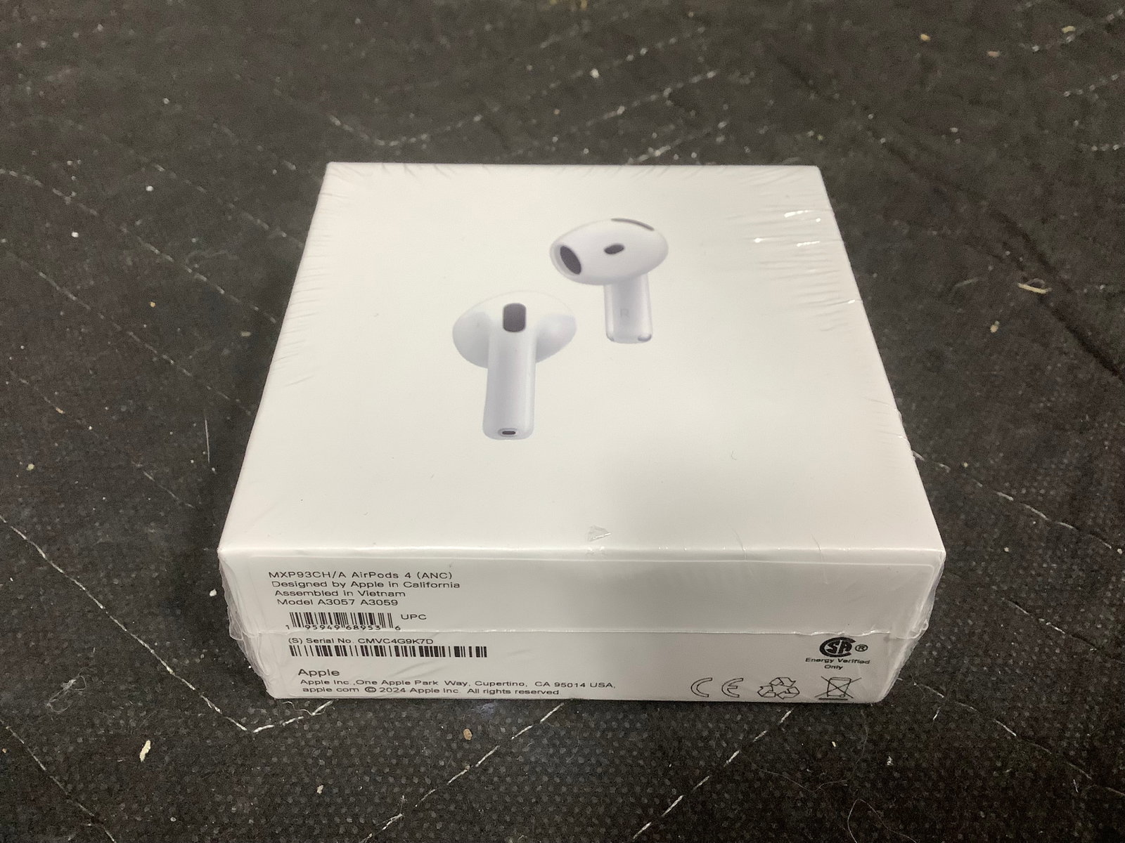 Airpods*sealed, unauthenticated*: Airpods*sealed, unauthenticated*