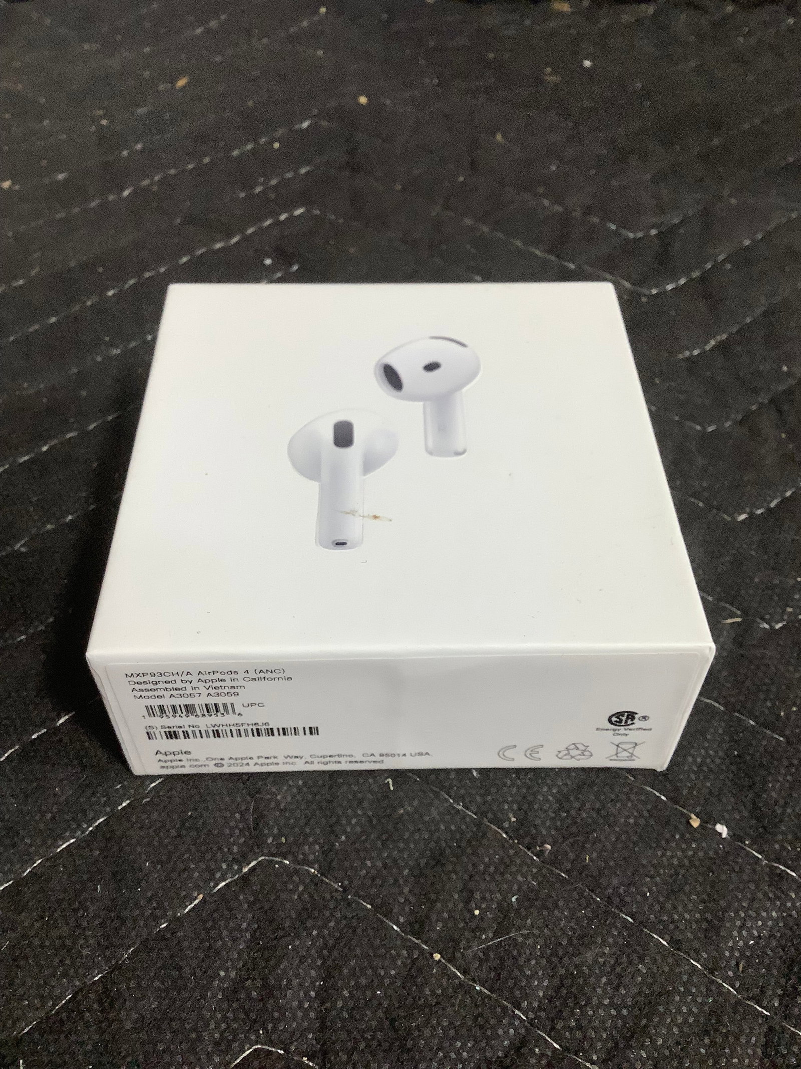 Airpods*sealed, unauthenticated*