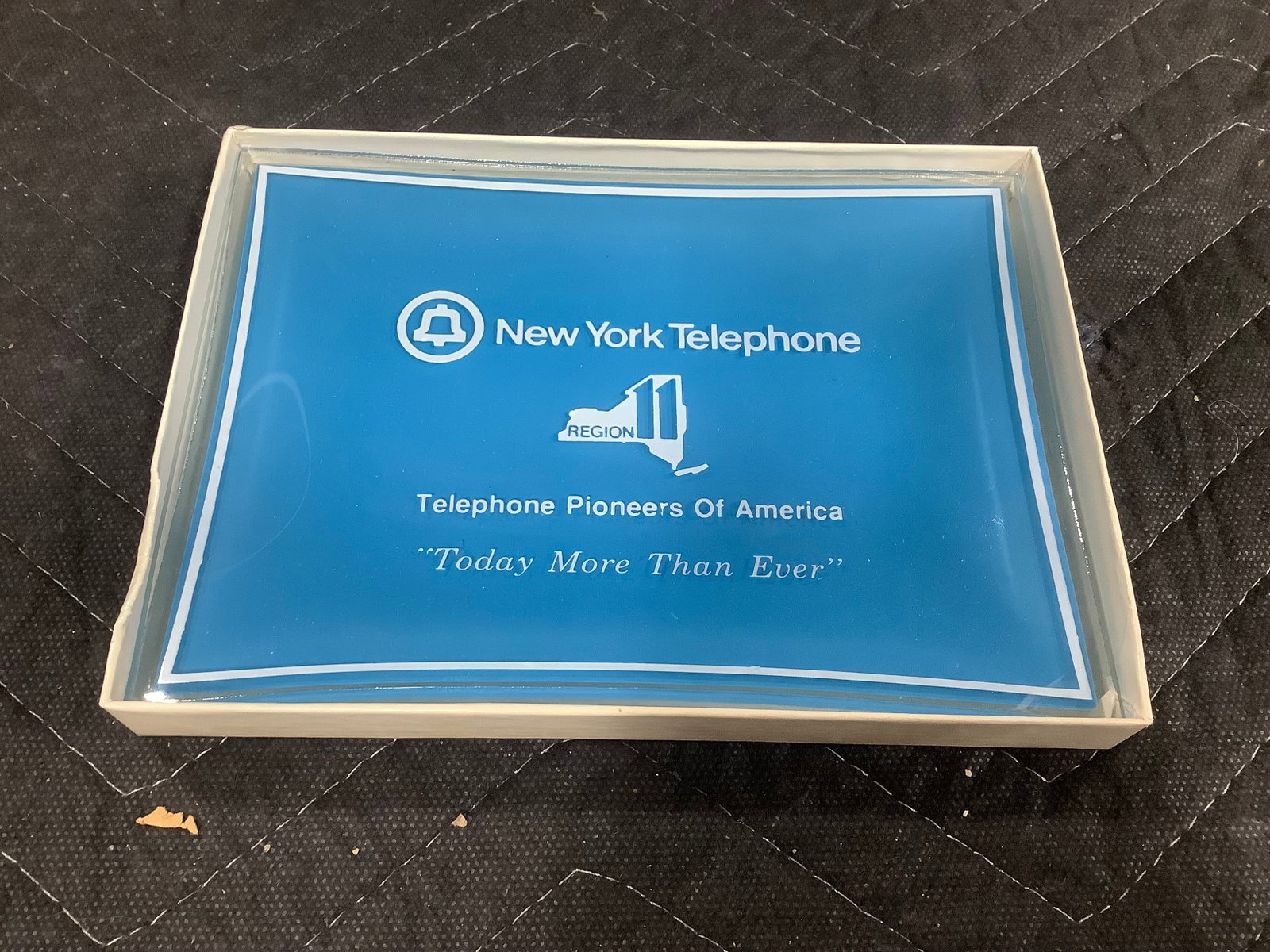 Vintage New York Telephone trinket dish/ashtray(new in box): Vintage New York Telephone trinket dish/ashtray(new in box)