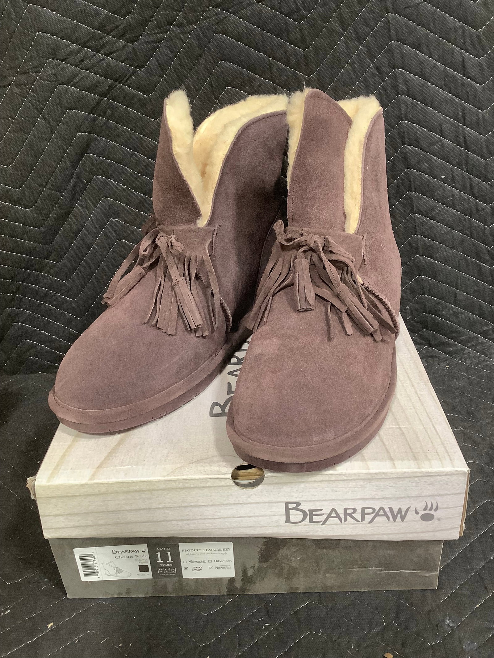 Bearpaw Boots (Size: 11) *with box*