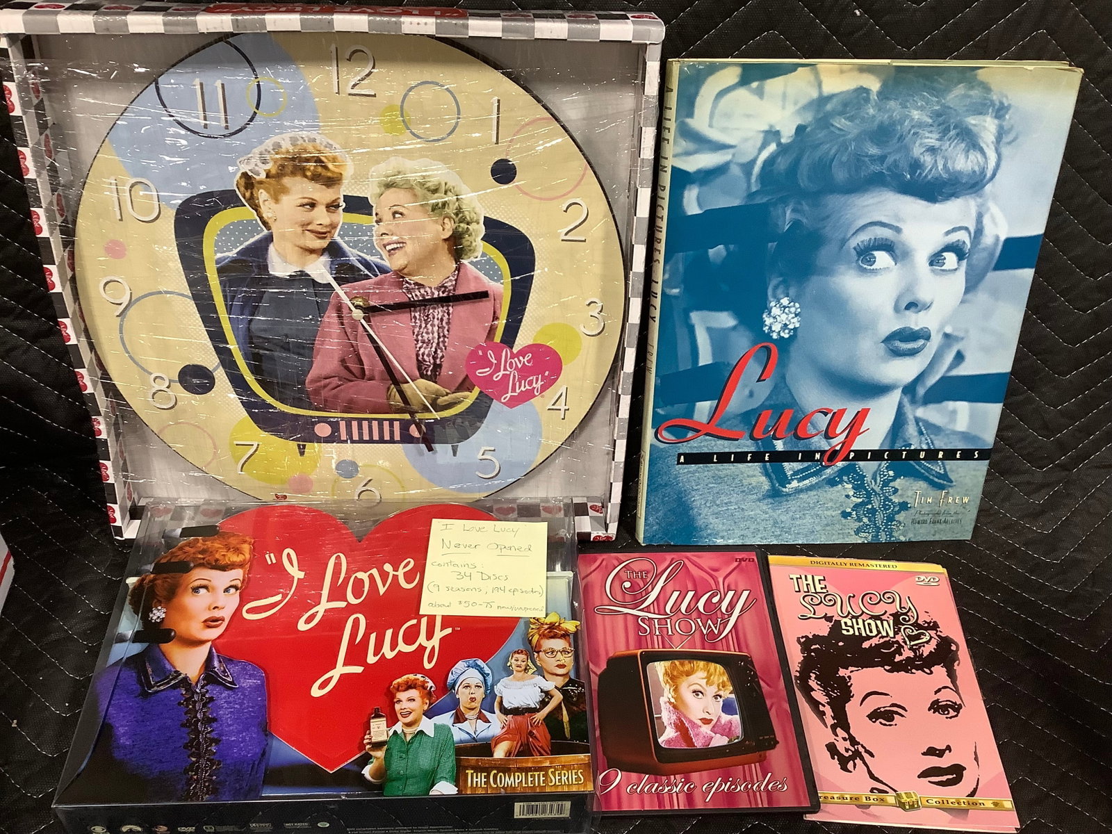 I Love Kucy wall clock, picture book, and more: I Love Kucy wall clock, picture book, and more