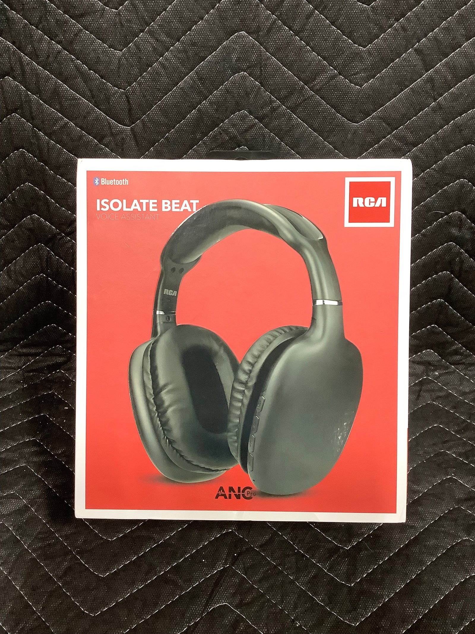RCA Isolate Beat bluetooth headphones (1 of 1)