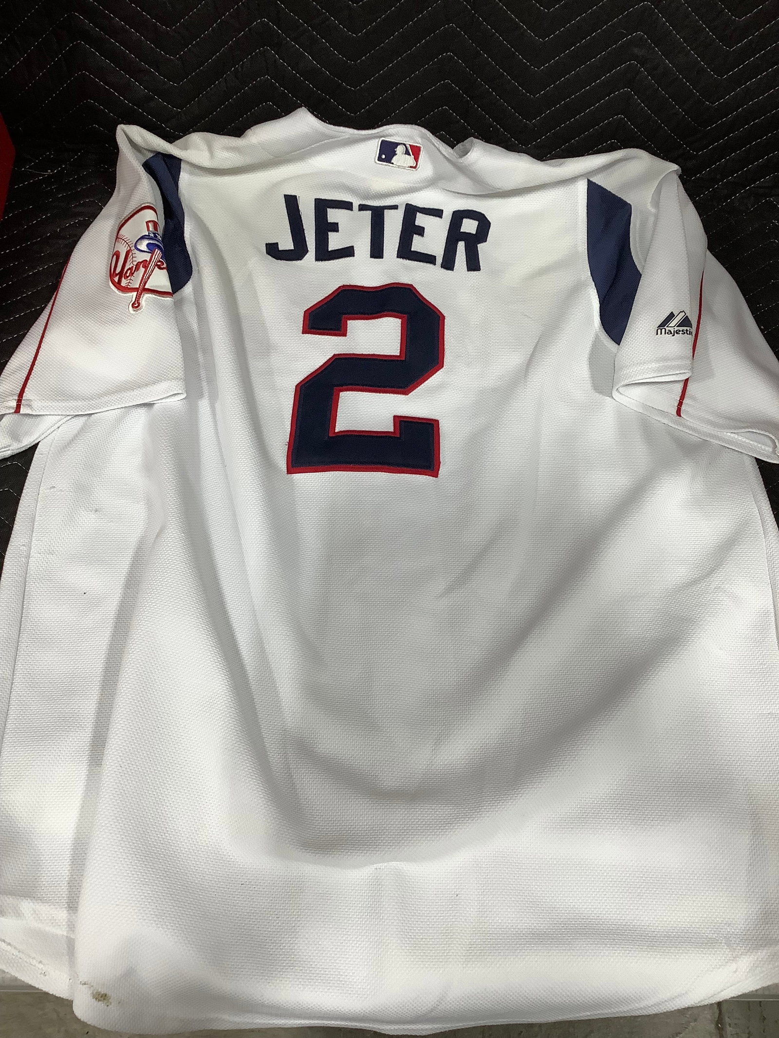 Derek Jeter jersey number 2(XL) (1 of 1)