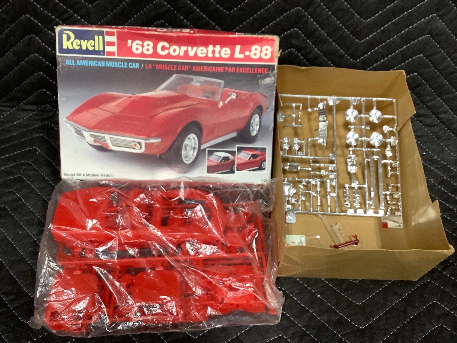 Revell 1969 Corvette L-88 Plastic Model Kit (1 of 1)