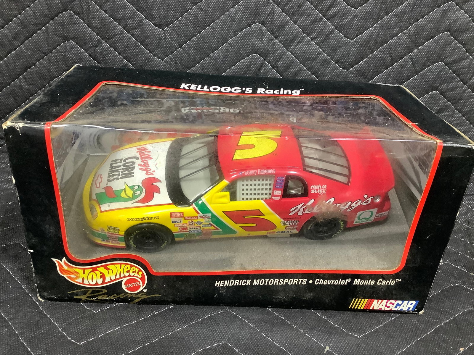 Hotwheels Kelloggs Racing Chevrolet Monte Carlo Diecast Model *new in box* (1 of 1)