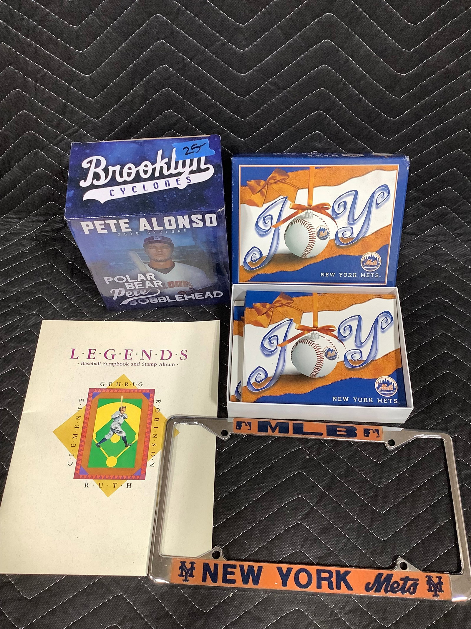 Baseball Pete Alonso Bobblehead, NY Mets Holiday Cards, and more (1 of 1)