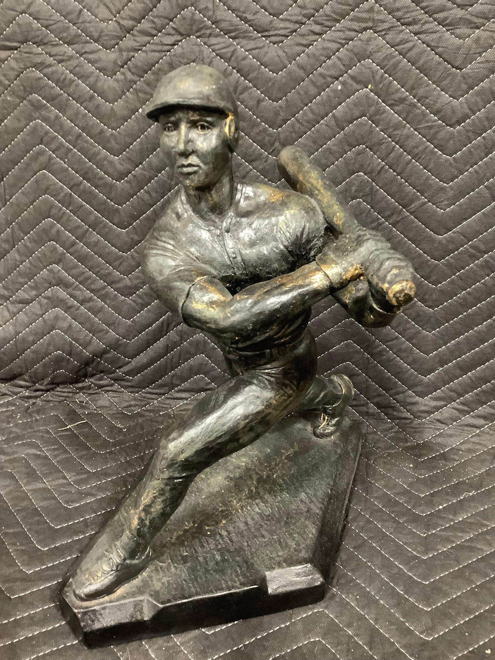 Baseball Sculpture (17in Tall): Baseball Sculpture (17in Tall)