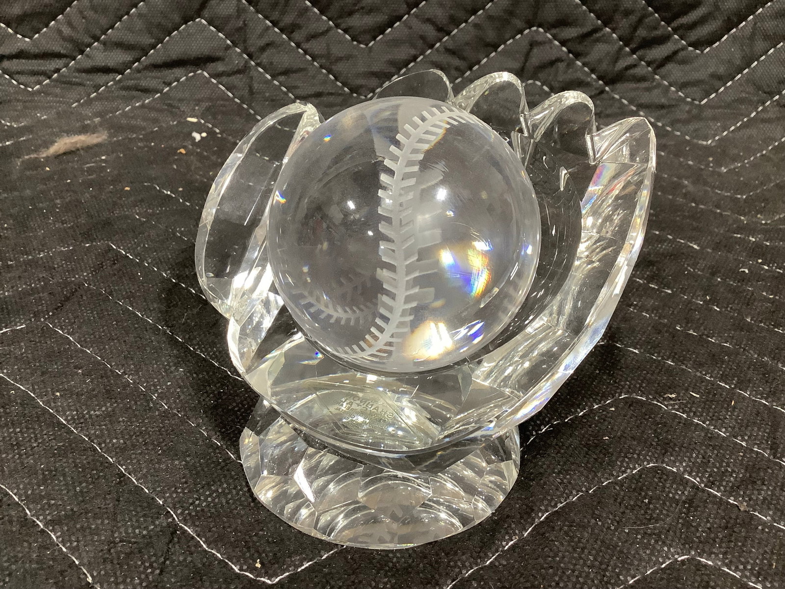 Shannon Crystal Baseball Figure 3in tall: Shannon Crystal Baseball Figure 3in tall