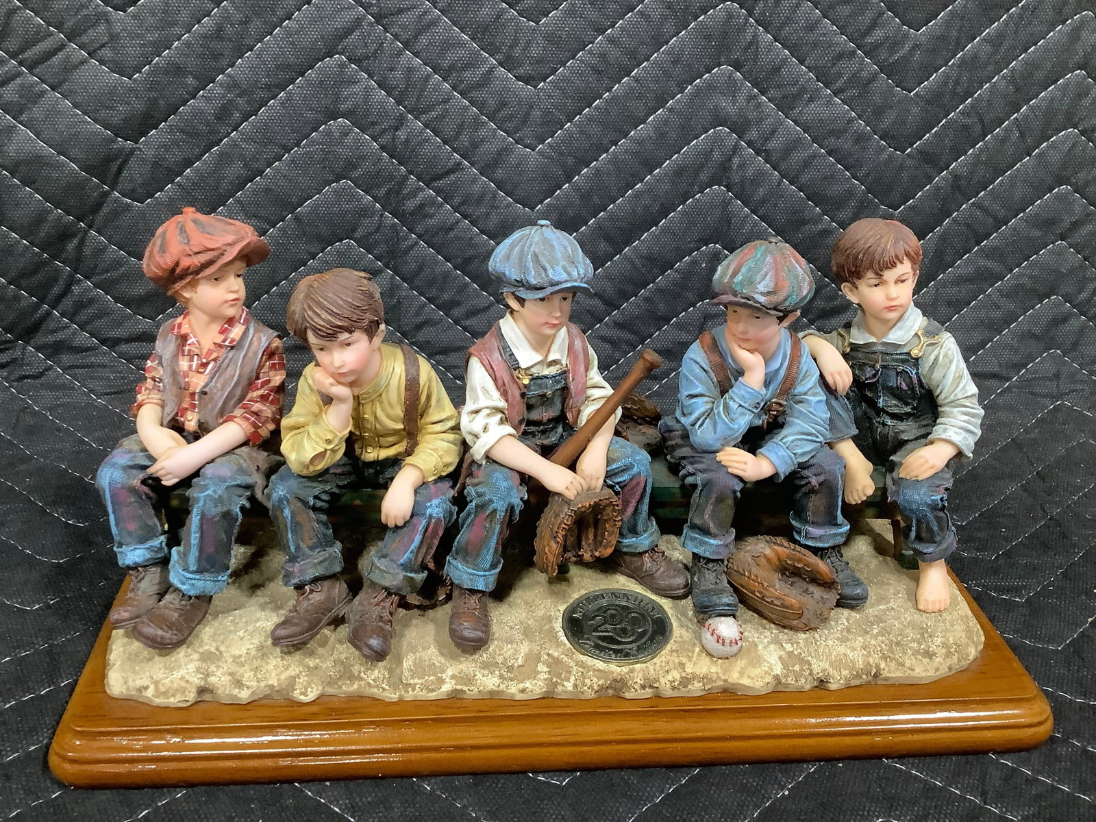 Timeless Treasure Baseball Figure (6inx11inx5in): Timeless Treasure Baseball Figure (6inx11inx5in)