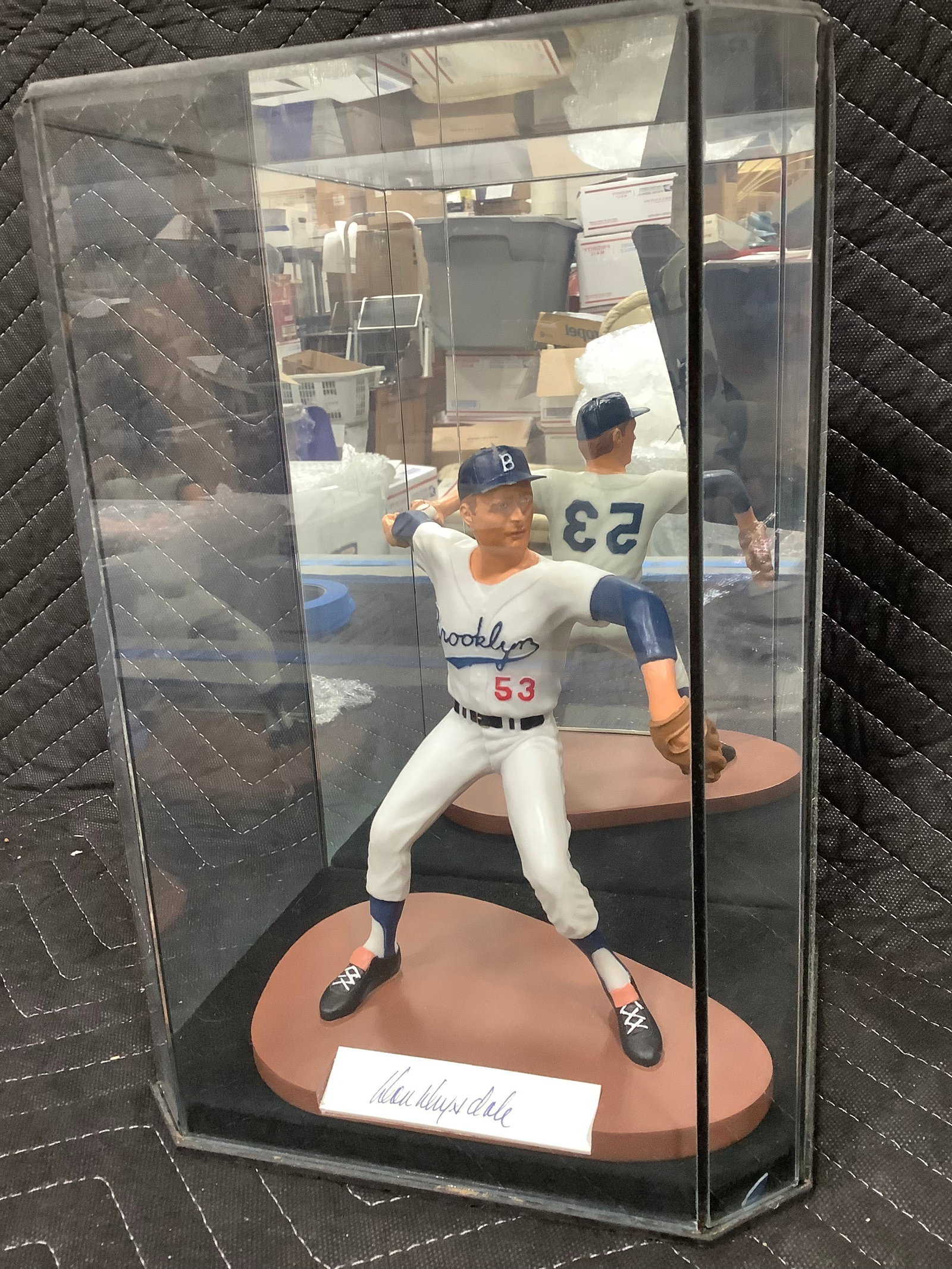 Don Drysdale Sports Legends Figure in Case (12inx8inx6.5in) (1 of 1)