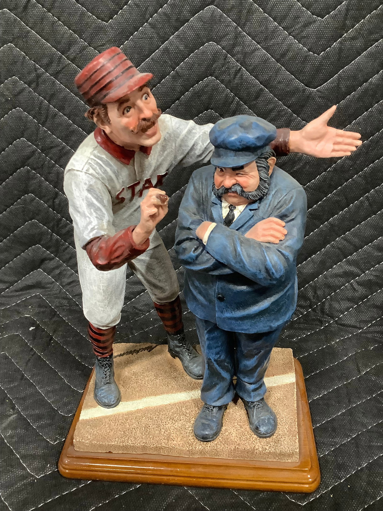 Home Team Heroes' Collectible Figure (10.5in Tall): Home Team Heroes' Collectible Figure (10.5in Tall)