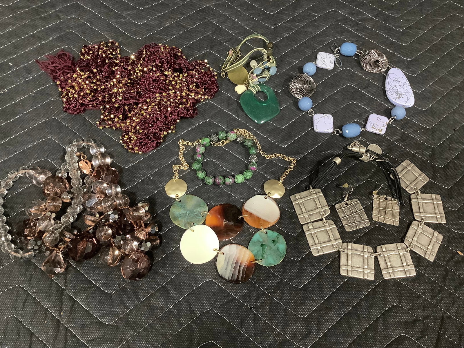 Costume jewelry (1 of 1)