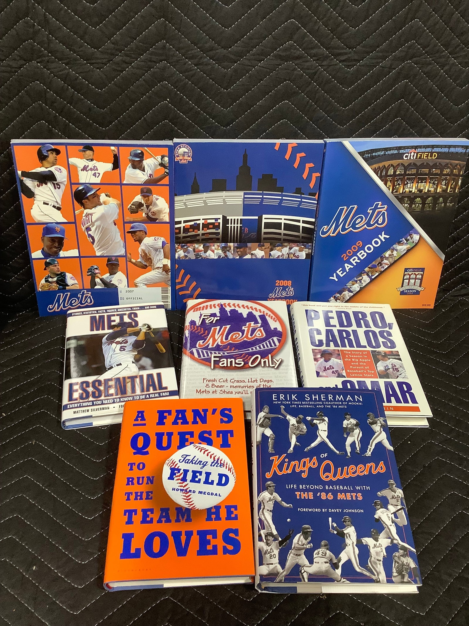 Hardcover Mets books and Mets yearbooks: Hardcover Mets books and Mets yearbooks
