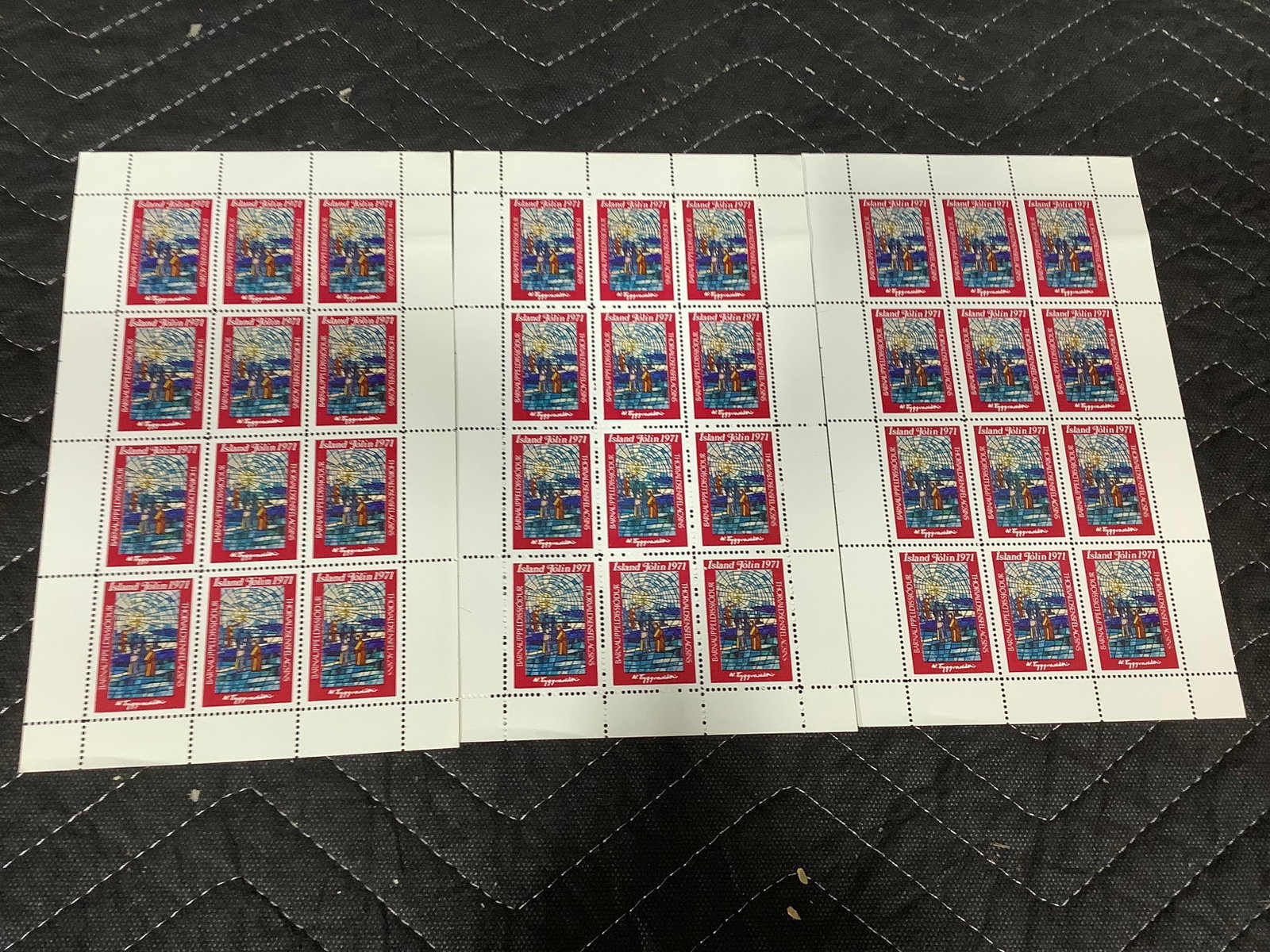 1971 Iceland and Christmas Stamps: 1971 Iceland and Christmas Stamps