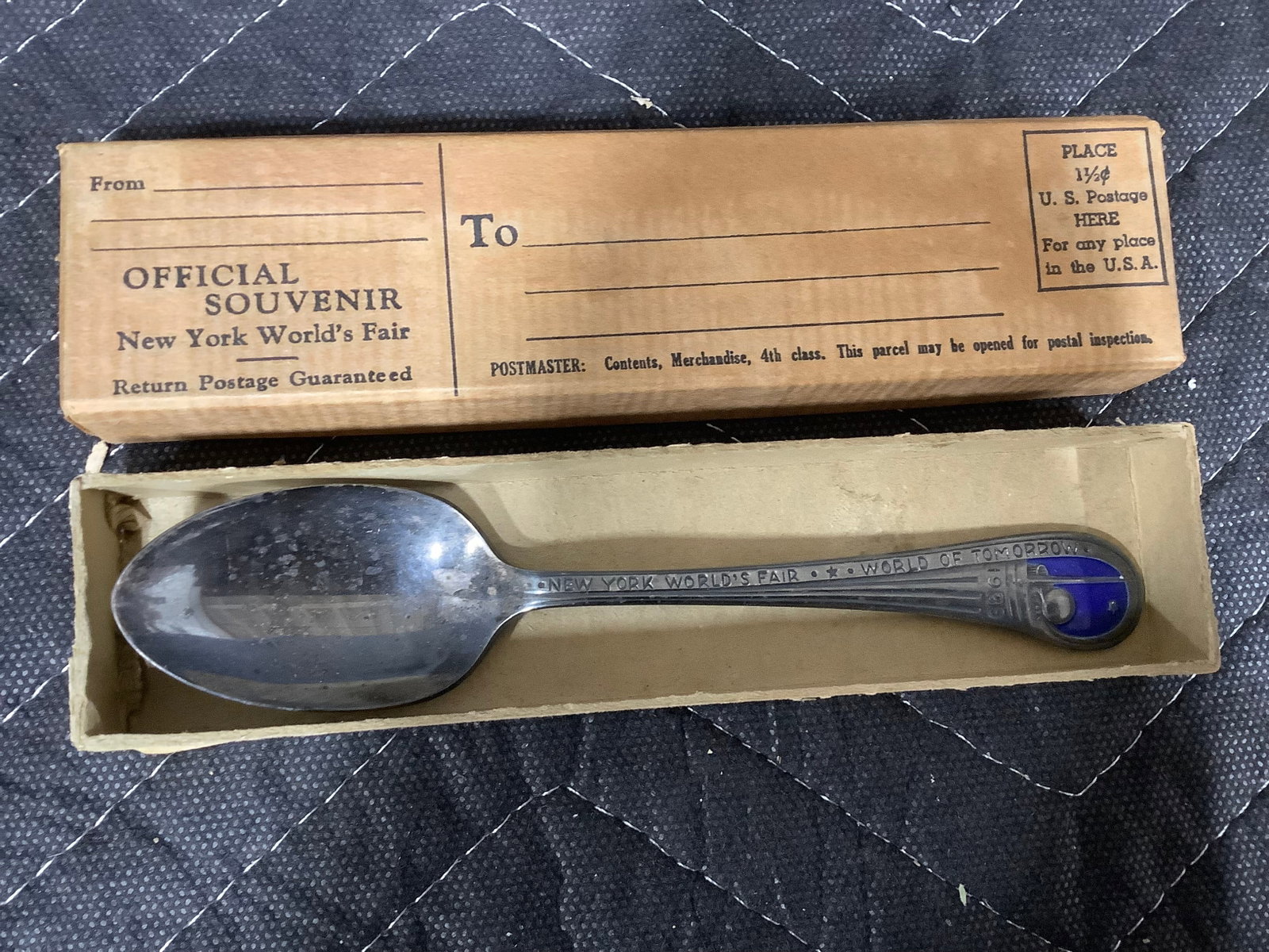 Vintage 1939 NY Worlds Fair Collectors Spoon with Original Mailing Box (1 of 1)