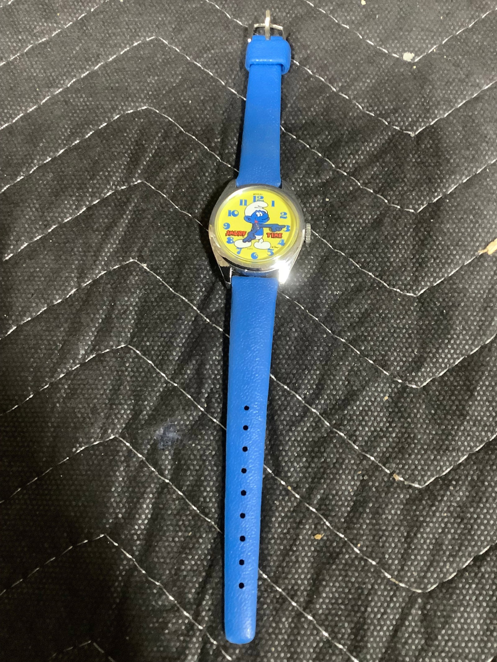 Vintage Bradley Wallace Berrie Smurf Mechanical Wrist Watch (1 of 1)