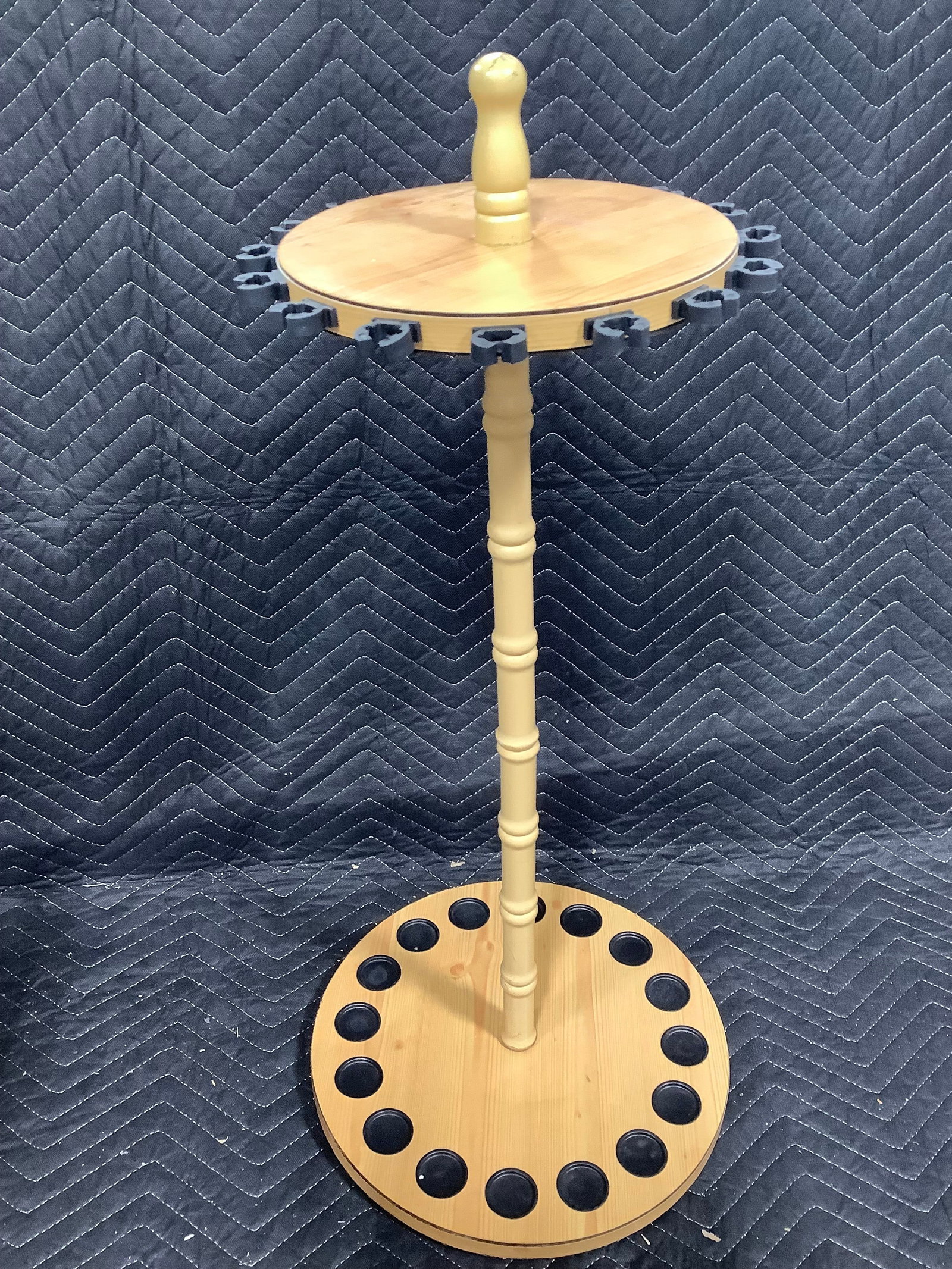 Pool CVC stick rack (1 of 1)