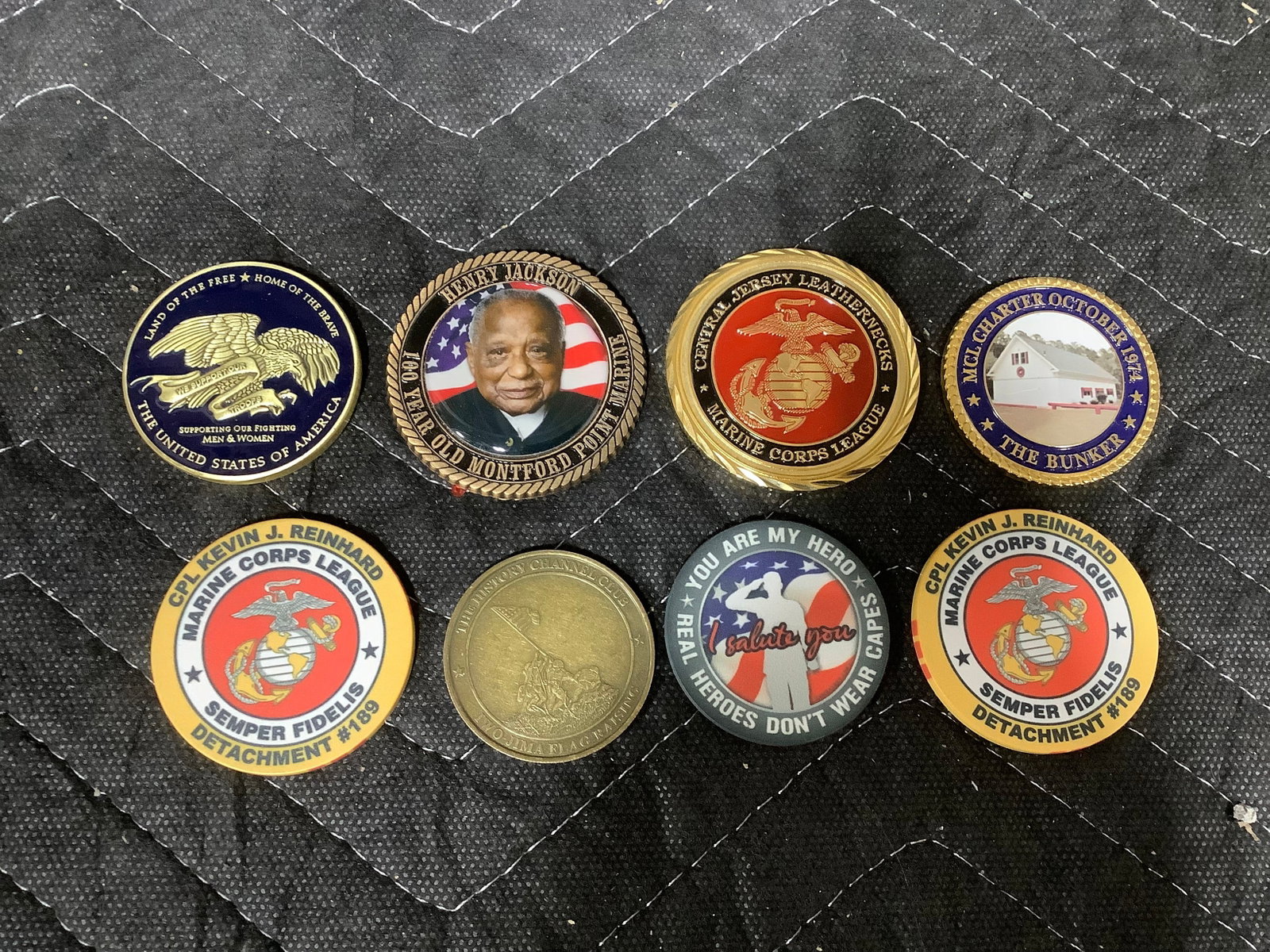 Military challenge coins: Military challenge coins