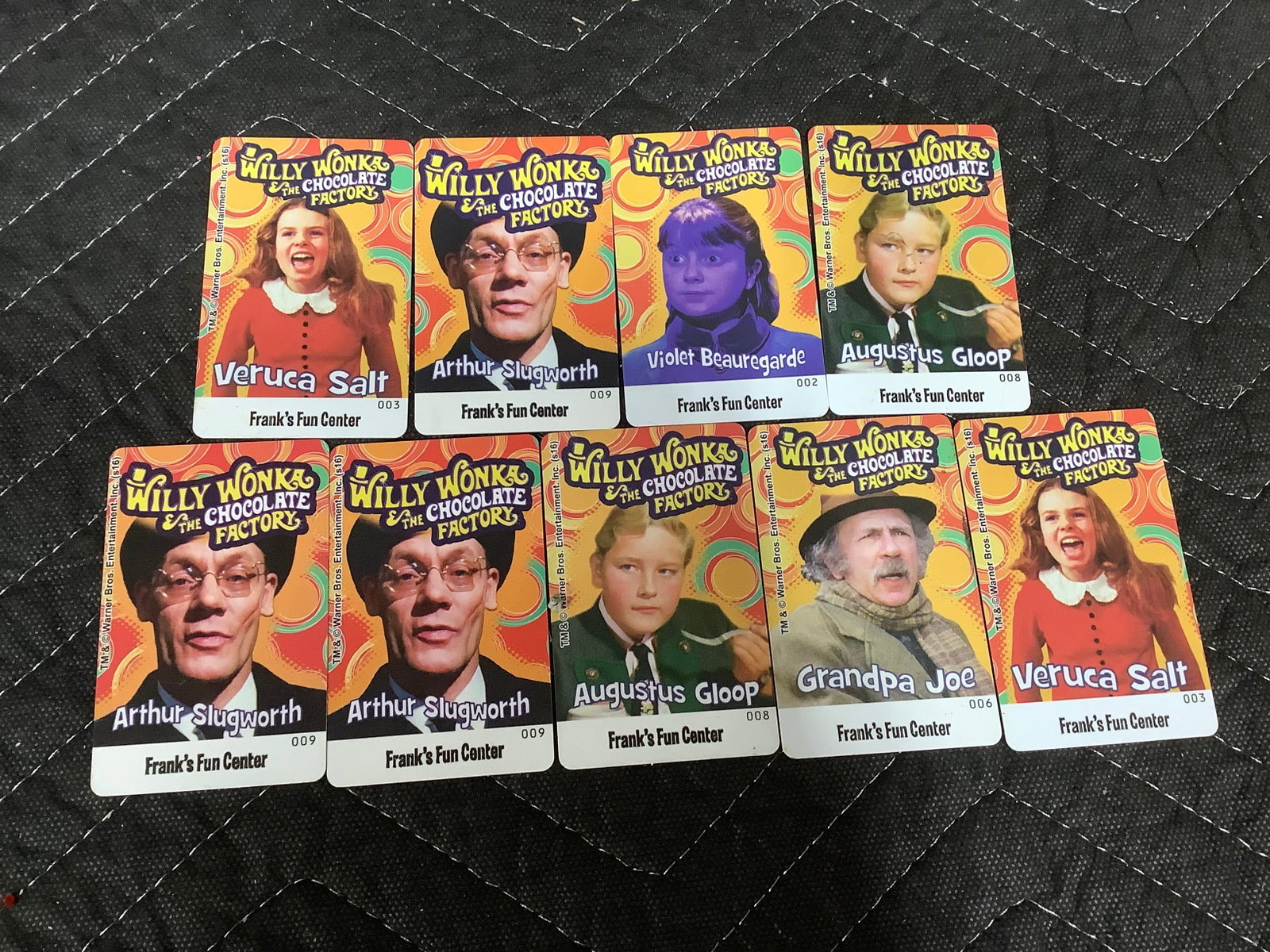 Lot of vintage Willy Wonka arcade cards (1 of 1)