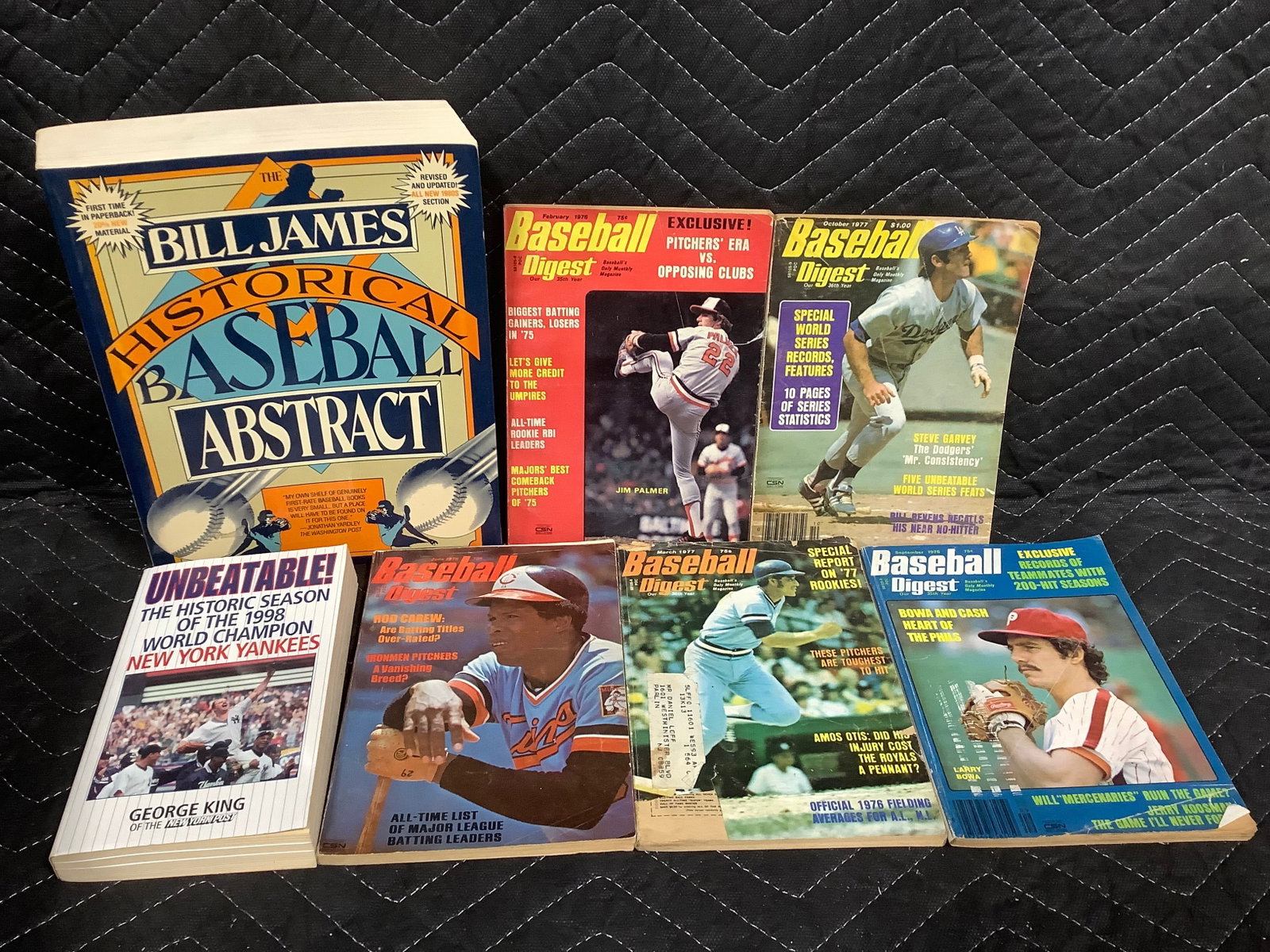 Vinatge baseball digest magazines(1970s and more): Vinatge baseball digest magazines(1970s and more)