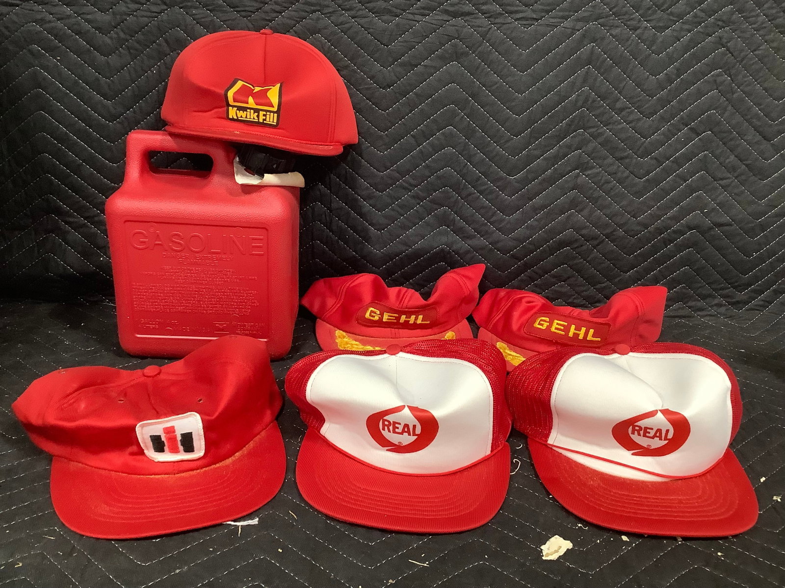 Gasoline container and caps (1 of 1)