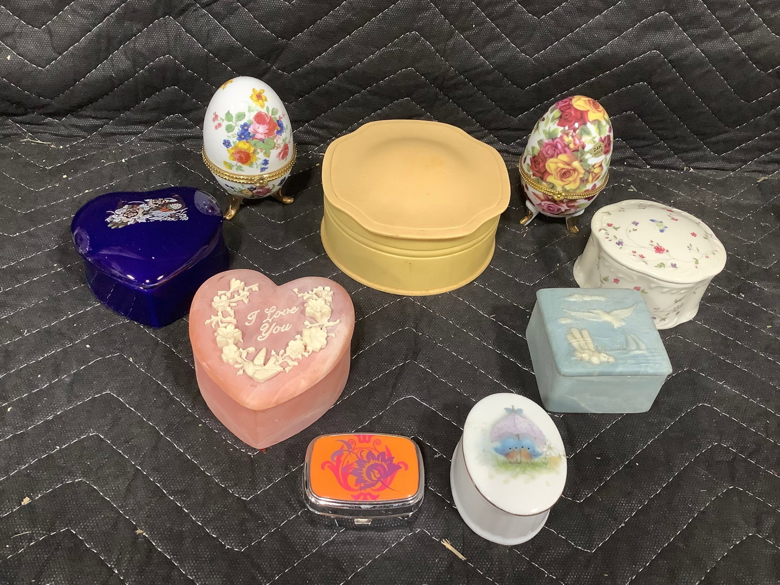 Vintage trinket boxes (1 of 1)