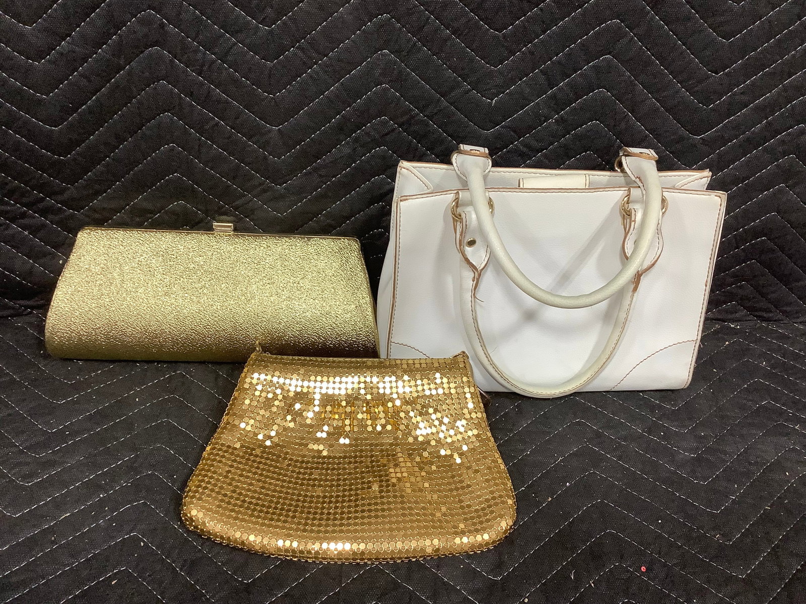 Womens handbags (1 of 1)
