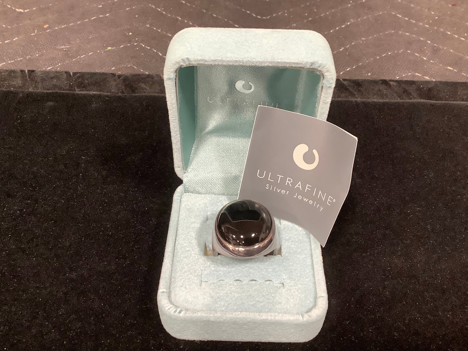 UltraFine Silver Gemstone ring onyx *new in package*(size 8): UltraFine Silver Gemstone ring onyx *new in package*(size 8)