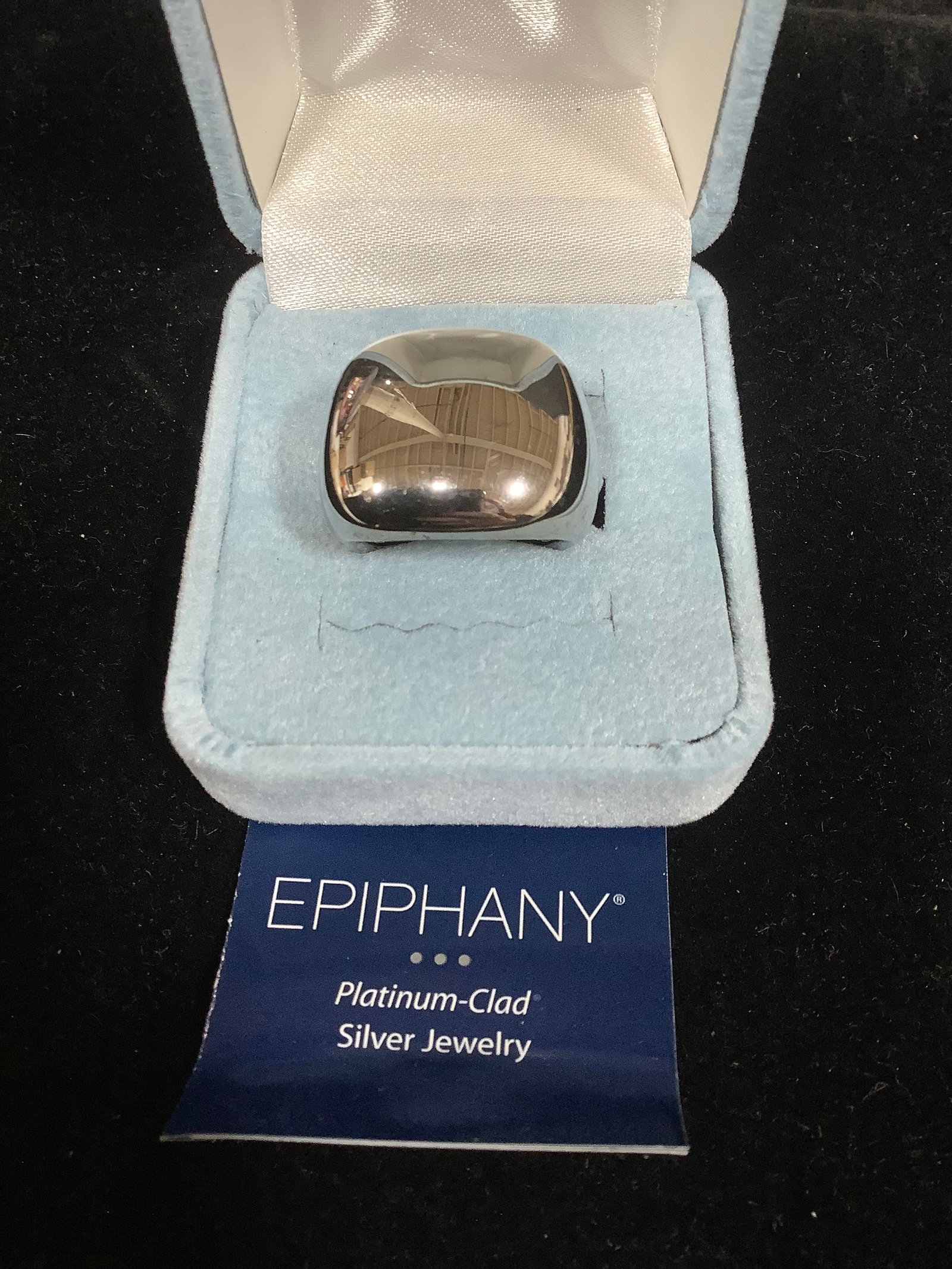 Epiphany platinum clad high polished bold cushion ring *new in package*(7): Epiphany platinum clad high polished bold cushion ring *new in package*(7)