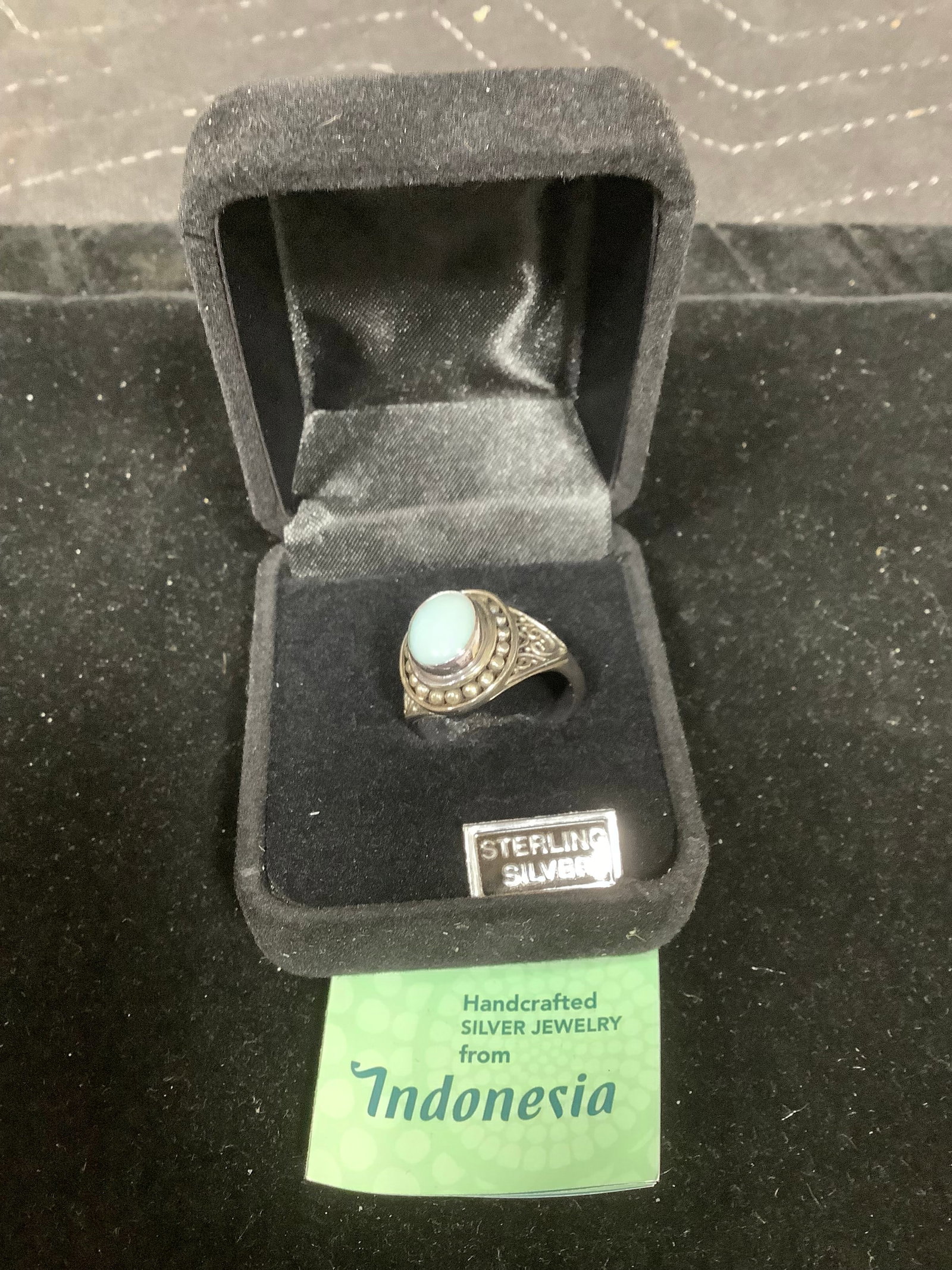 Artisan crafted sterling opaque gemstone blue quartzite ring*new in package*(8): Artisan crafted sterling opaque gemstone blue quartzite ring*new in package*(8)