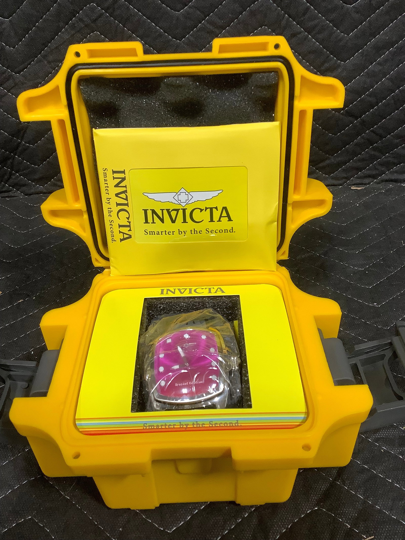 Invicta baby or grand lupah sport special edition quartz watch*new in case* (1 of 1)