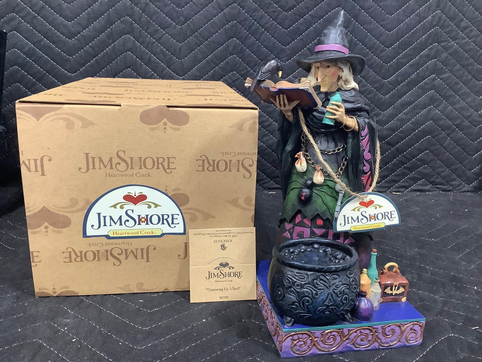 Jim Shore Heartwood Creek witch with potions collectible*new in box*(10.5in tall) (1 of 1)