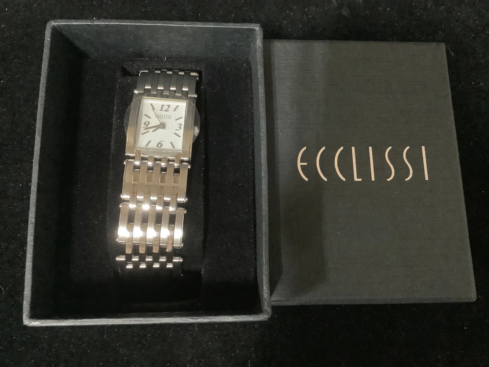 Ecclissi watch*new in case*: Ecclissi watch*new in case*