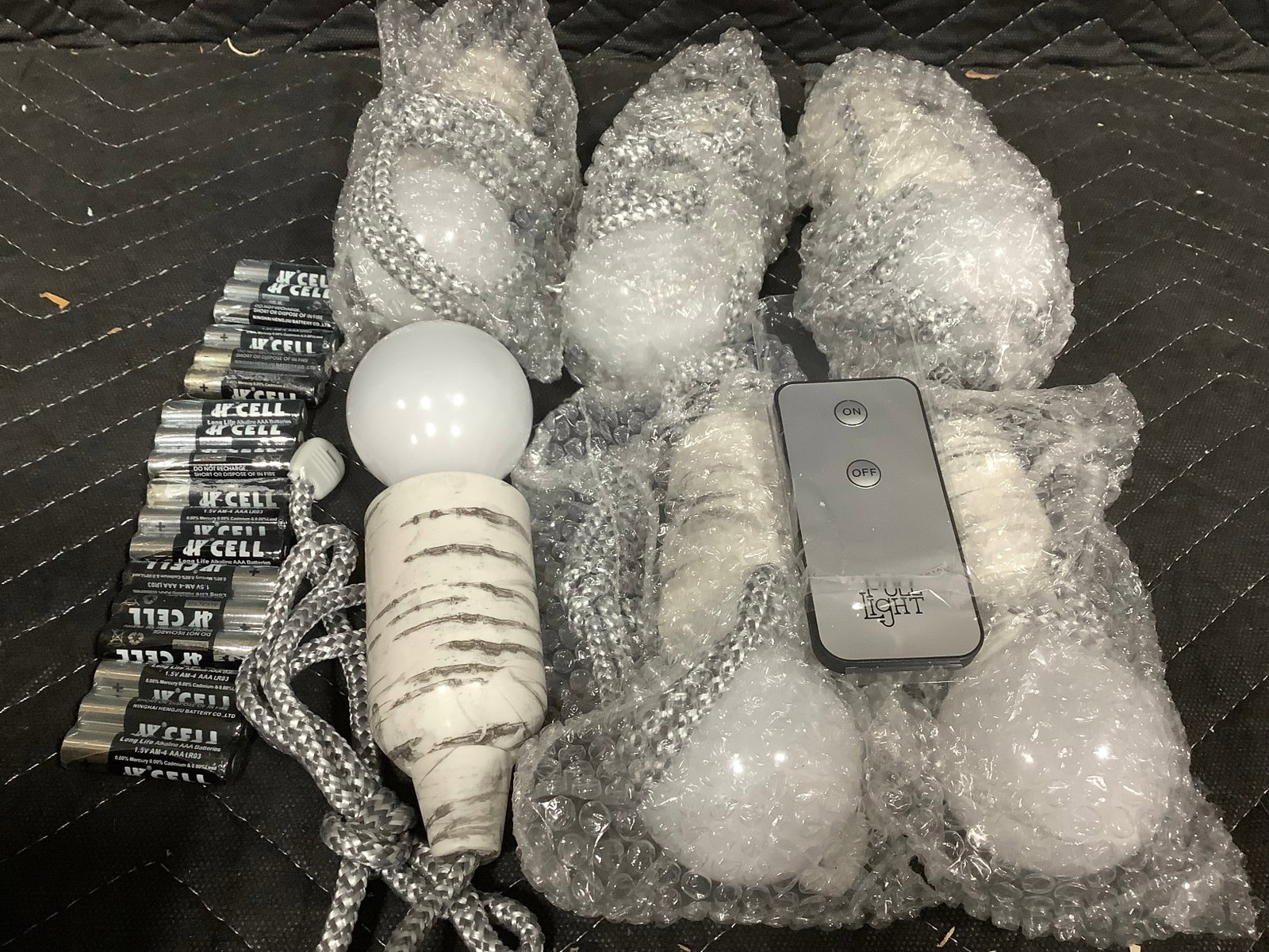 Pack of 6 pull lights with batteries and remote *new in package* (1 of 1)