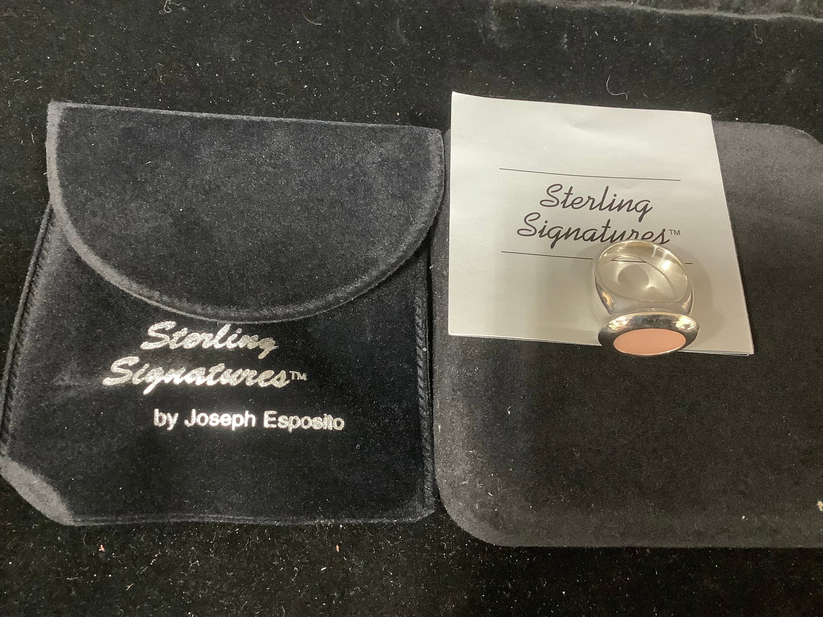 Joseph Esposito sterling pink shell east-west ring *new in package*(7): Joseph Esposito sterling pink shell east-west ring *new in package*(7)