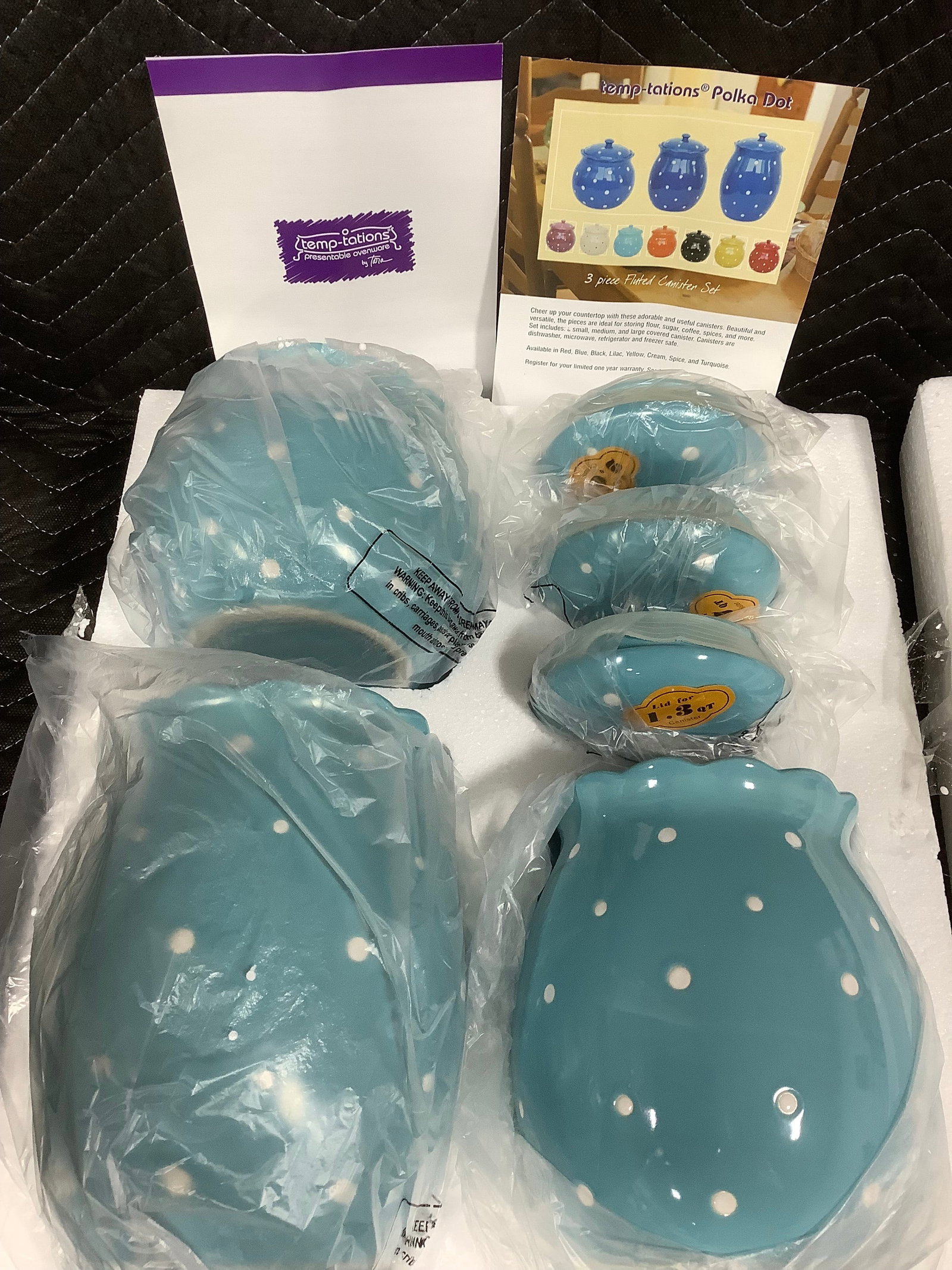 Temp-tations polka dot 3 piece turquoise fluted canister set*new in package* (1 of 1)