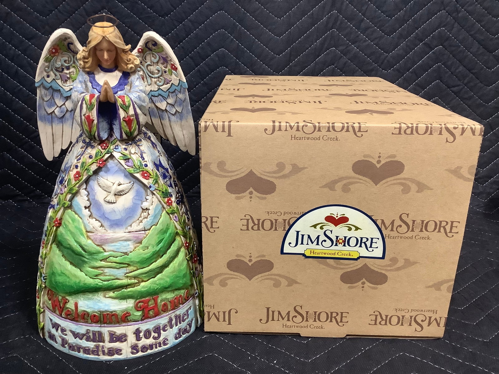 Jim Shore Bereavement Angel figurine(10in tall): Jim Shore Bereavement Angel figurine(10in tall)