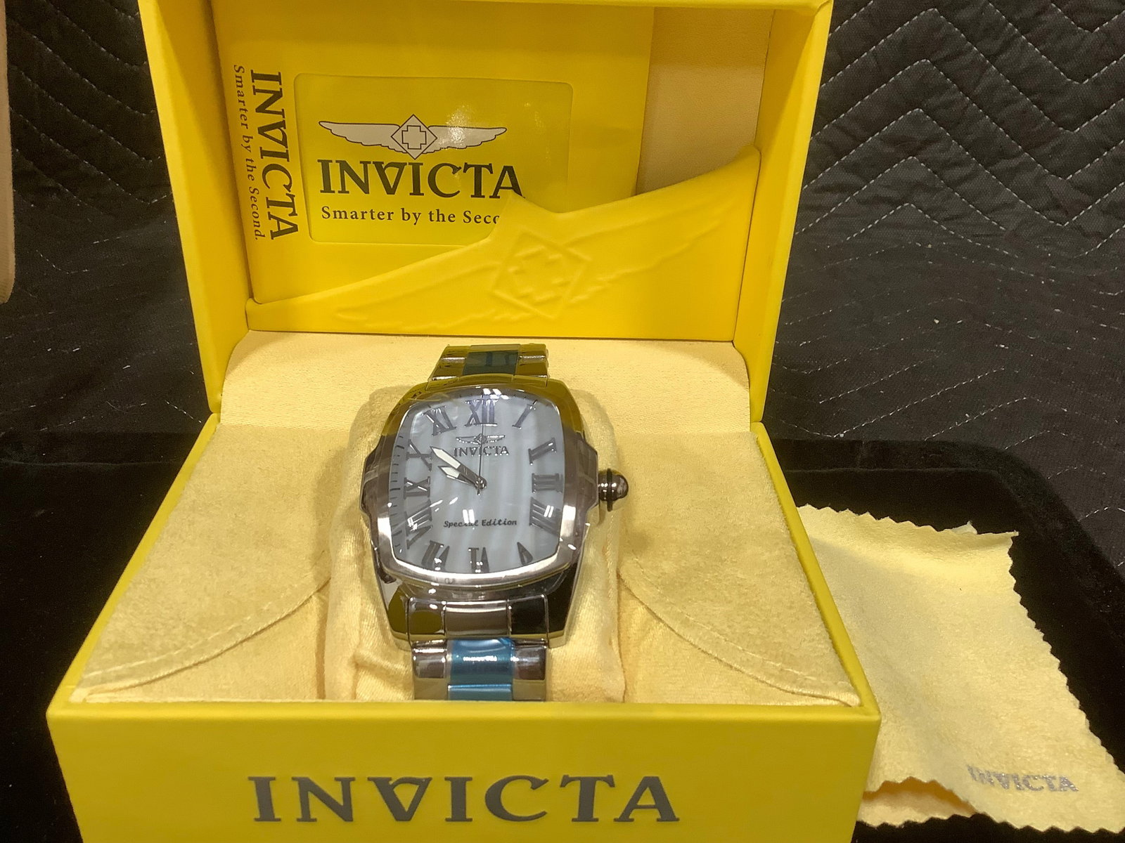 Invicta watch*new in package*: Invicta watch*new in package*