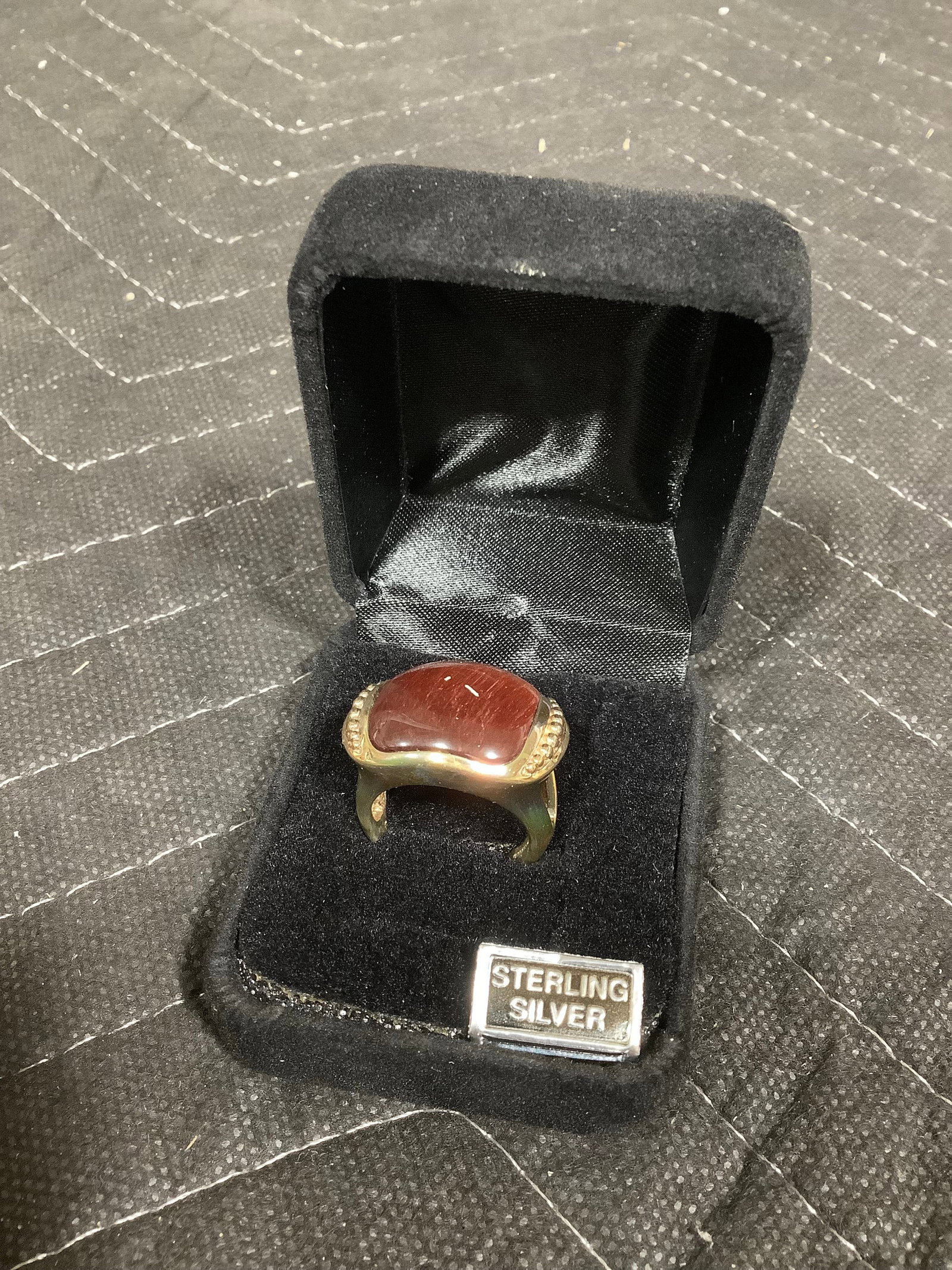 Sterling east/west cushion cut tigers eye ring(8): Sterling east/west cushion cut tigers eye ring(8)