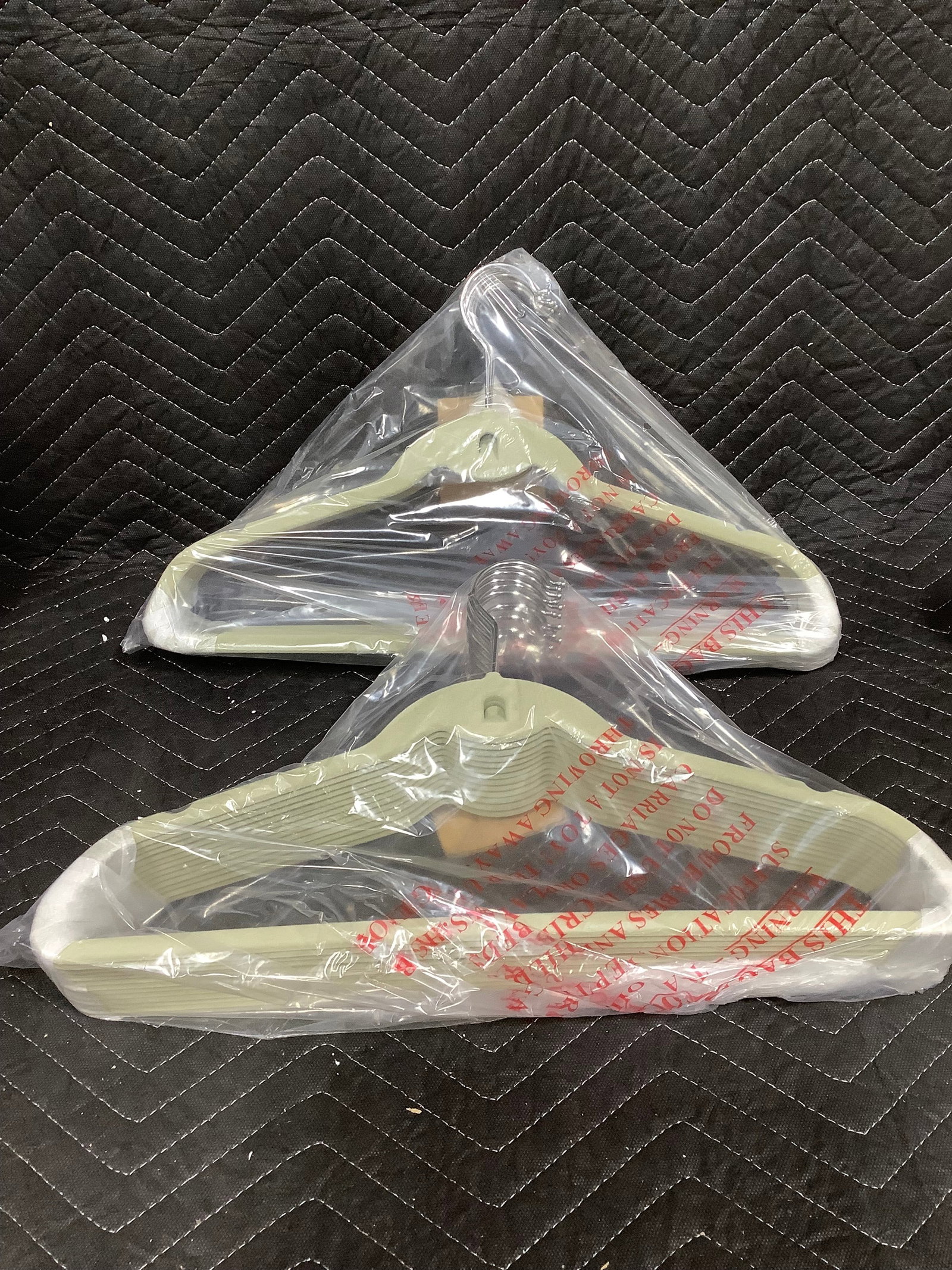 Flocked slim line hangers (1 of 1)