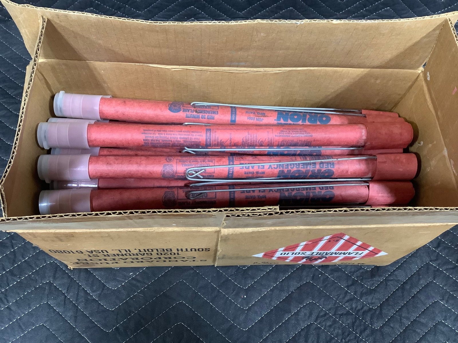 Large lot of emergency flares (1 of 1)
