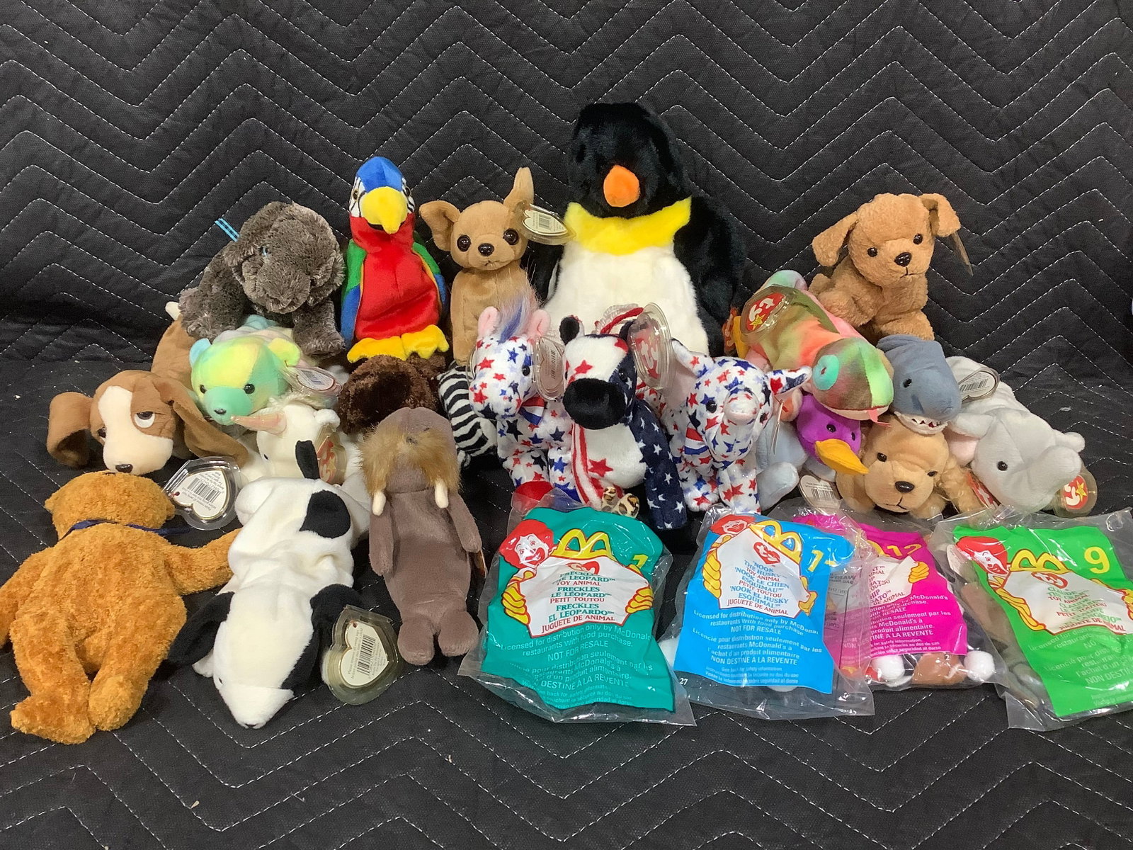 Beanie babies dolls/McDonalds happy meal toys: Beanie babies dolls/McDonalds happy meal toys